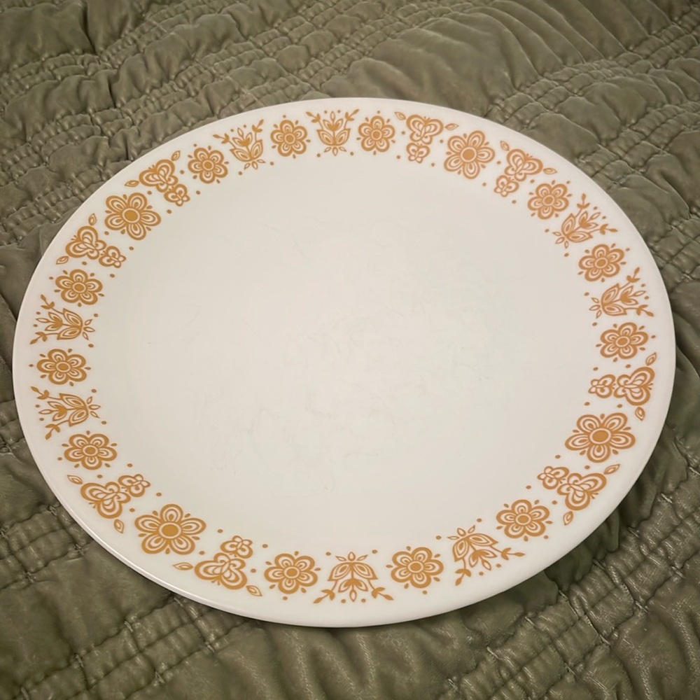 Vintage CORELLE Butterfly Pattern Golden Tan & White Dinner Plate 1 Piece